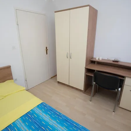 Zara Apartma Appartement Podstrana