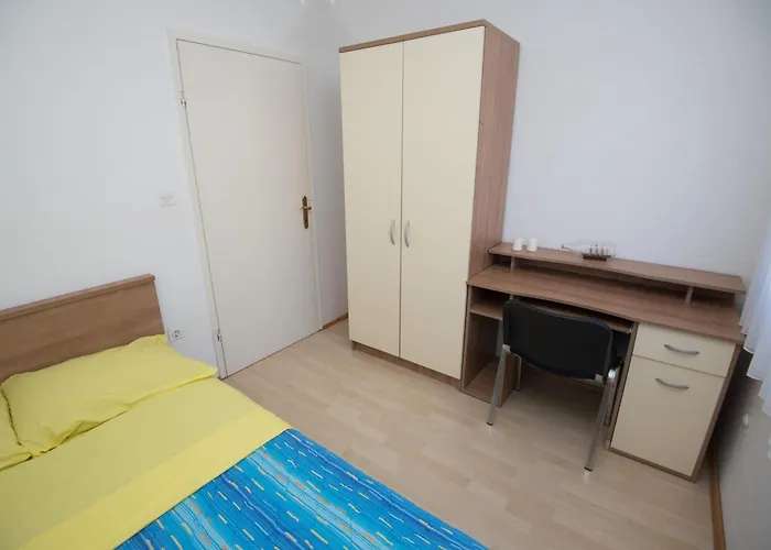 Zara Apartma Lejlighed Podstrana